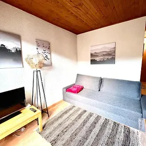 Appartement - Les Airelles - 6 à 8 Couchages - Rue Principale/ Commerçante, Risoul
