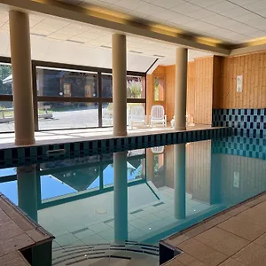 Appartement Risoul, 2 Pièces, 6personnes Avec Piscine, Risoul