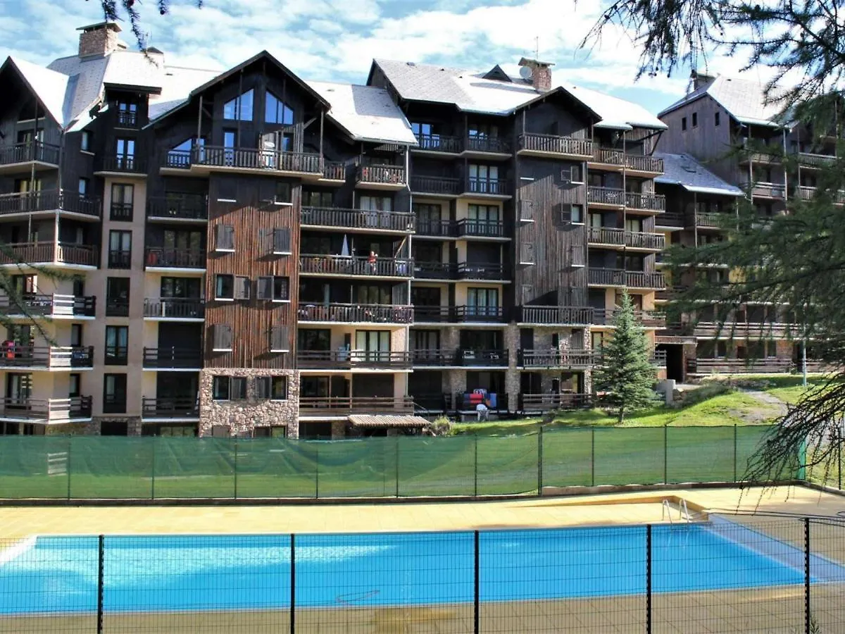 Studio Cabine Avec Acces Direct Aux Pistes, Balcon, Et Piscine - 4 Couchages, Risoul 1850 - Fr-1-330-518 Γαλλία