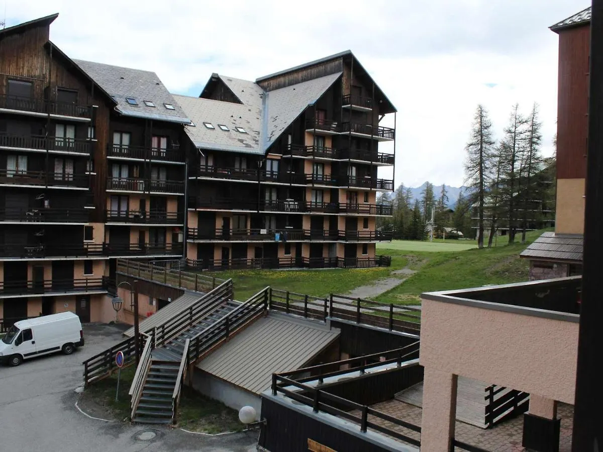 Studio Cabine Avec Acces Direct Aux Pistes, Balcon, Et Piscine - 4 Couchages, Risoul 1850 - Fr-1-330-518 Διαμέρισμα
